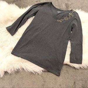 Grey t-shirt with floral appliqué detail